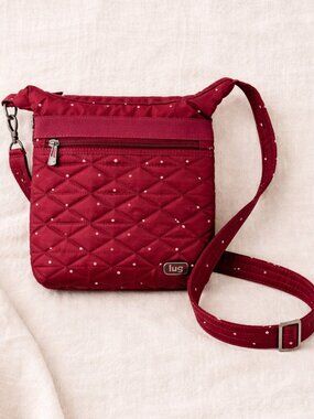 Lug Skipper Crossbody Travel Organizer Bag Burgundy Polka Dot Lightweight